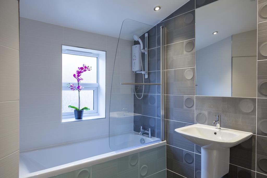 Charming Tower Bridge Apartment ลอนดอน ภายนอก รูปภาพ