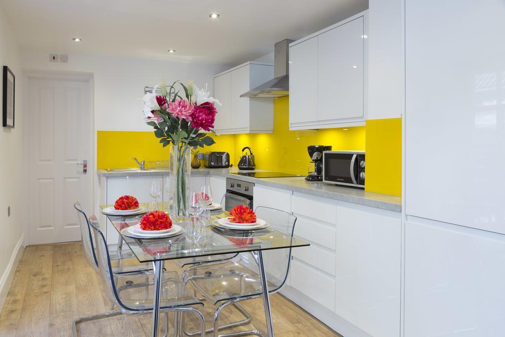 Charming Tower Bridge Apartment ลอนดอน ภายนอก รูปภาพ